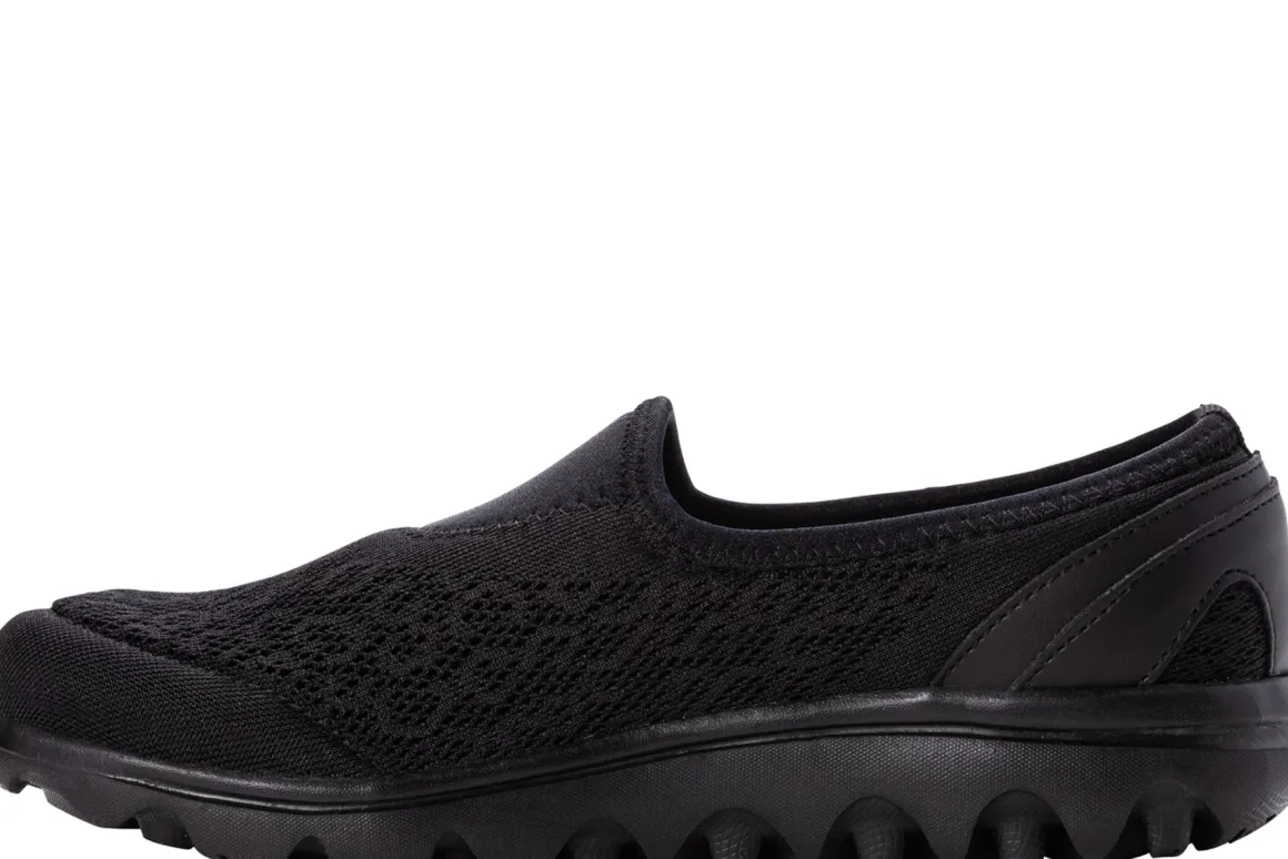 Propet Travelactiv Slip On