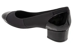 Trotters Daisy