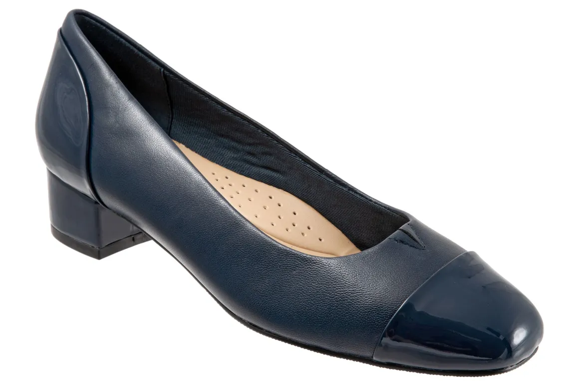 Trotters Daisy