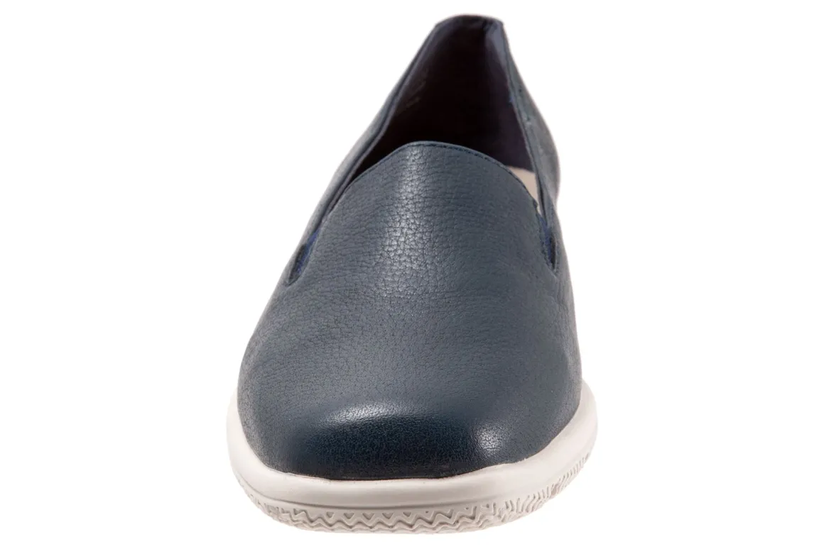 Trotters Universal