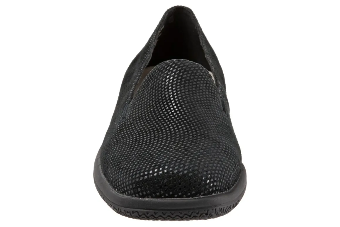 Trotters Universal